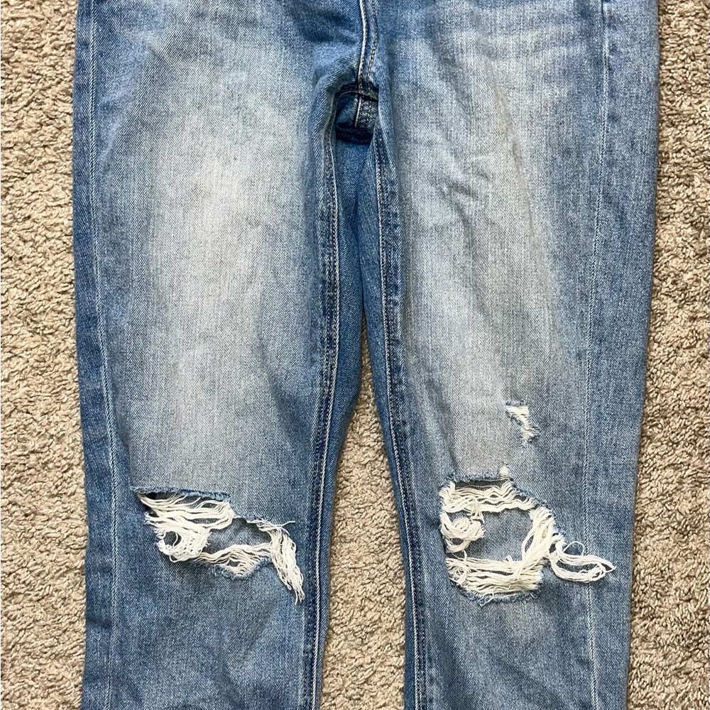 American eagle mom jeans